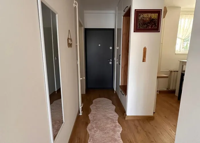 Διαμέρισμα Darius Τούζλα